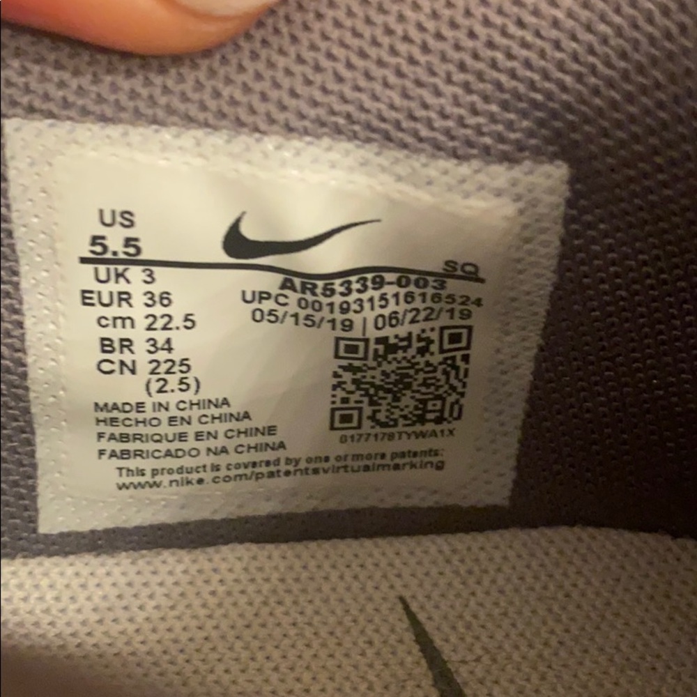 AF1 - Picture 3 of 3